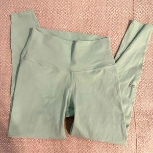 Mint ALO leggings size medium